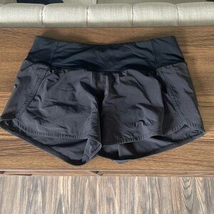 Lululemon Speed Up High Rise Lined Short, 4” inseam, size 6